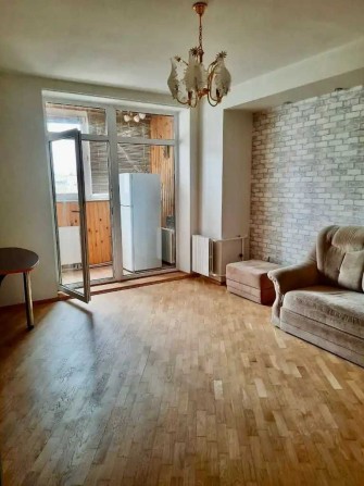 Продам 1к велику квартиру, В.Вернадського 1, парк Шевченко - фото 1