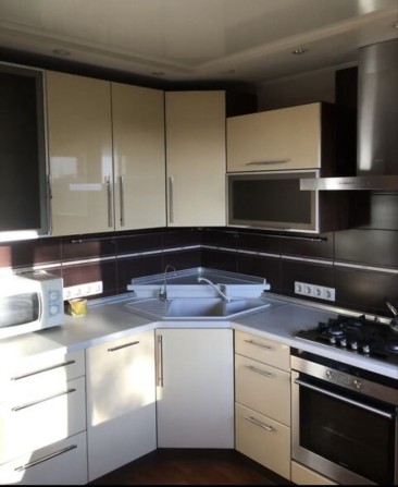 Продам 2 х квартиру на жилмасиве Тополь 2 - фото 1