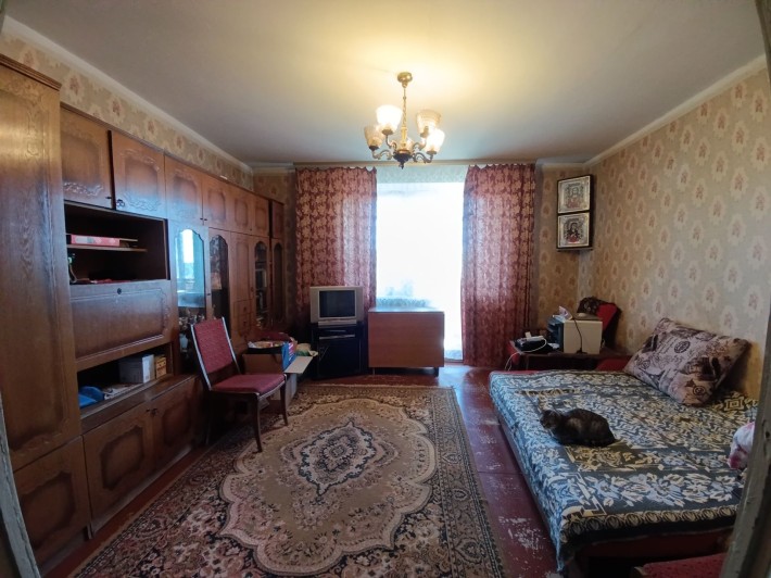 Продається 4х кімнатна квартира в р-ні Миру - фото 1