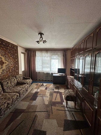 Продам 2-кімнатну  квартиру по вул. 20-річчя Перемоги - фото 1