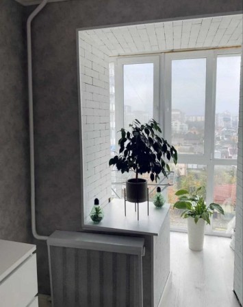 продам 2 кімнатну квартиру біля Урожаю - фото 1