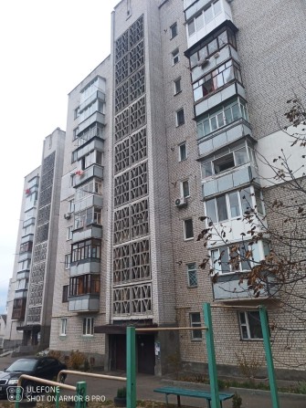 Продам  3-х кімнатну квартиру, покращеного планування. - фото 1