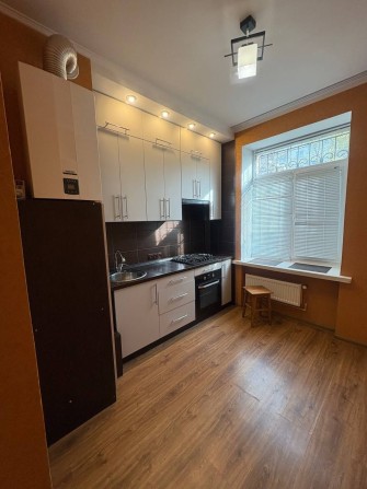 Продам Сталінку в районі Довженка - фото 1