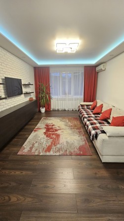 Продам 4к квартиру на ж/м Тополя-1 - фото 1