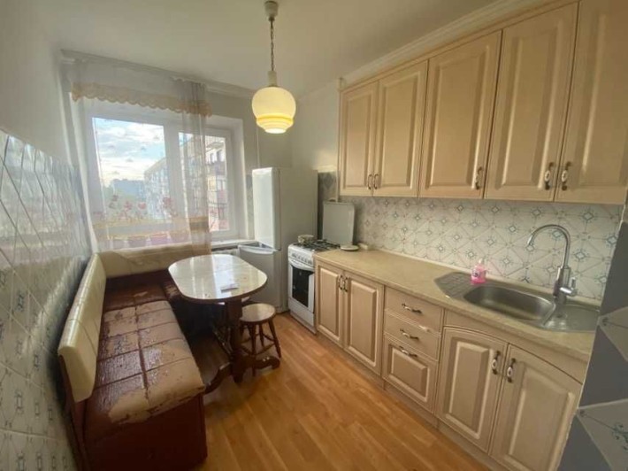 Продаж 3х кімнатної квартири ,  вулиця Бориса Тена  , гарний стан - фото 1