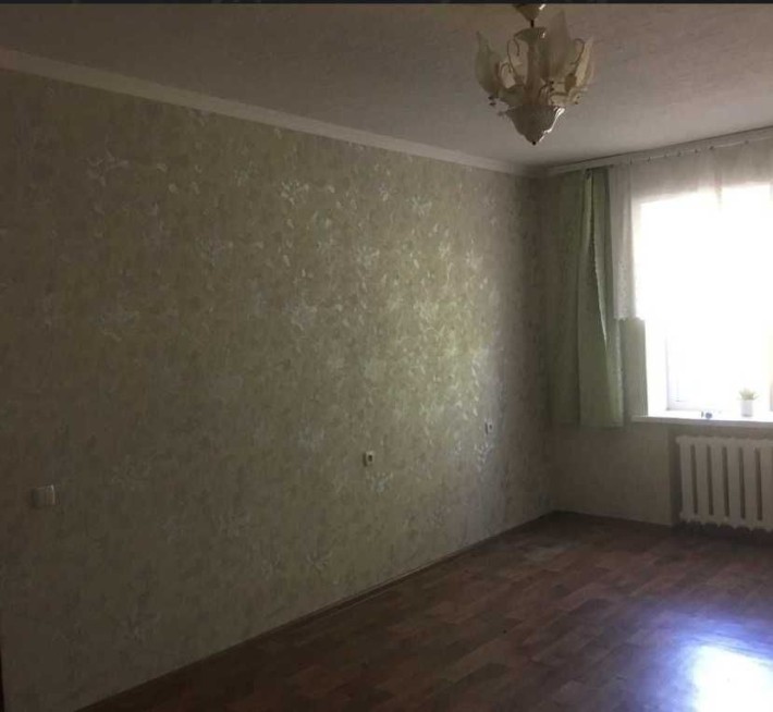 Продам 1 комн ЖМ Победа рядом  б. Славы с капремонтом, кирпичный дом - фото 1