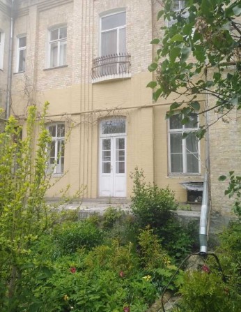 Бульвар, паркова зона, 2х кiмнатна эксклюзивна квартира, 92 кв. м - фото 1