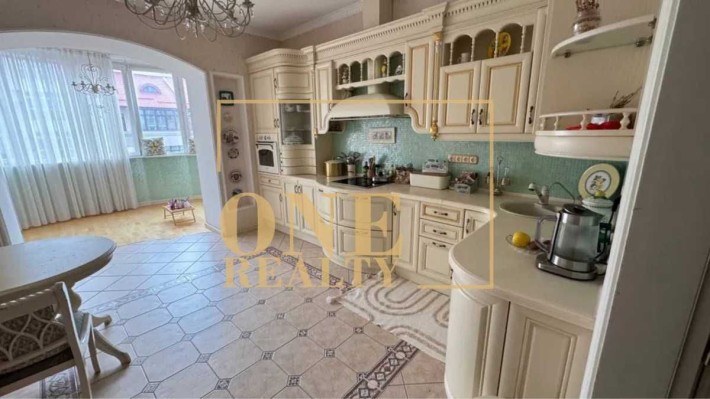 Продаж 4к 170 кв.м ЖК Оазіс, Оболонська набережна, Авторський ремонт - фото 1