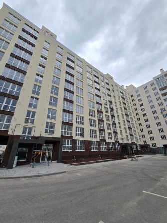 Незалежності 21 | 1 кімната|43м²| 5 поверх| Здана секці| Вікна в двір - фото 1