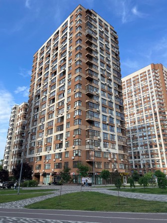 Продаж 3к квартири 83м 8 поверх ЖК Варшавський - фото 1