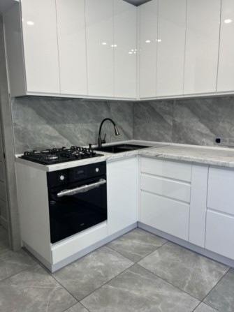 Продам 2-комнатную квартиру Тополь-3 - фото 1