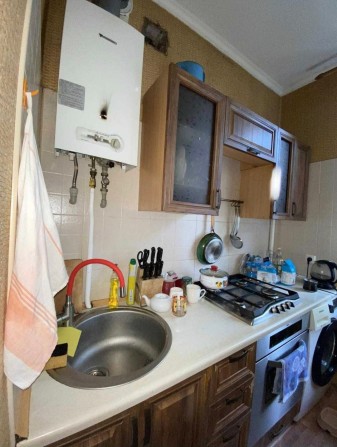 продам 2 к. квартиру на строителей,квартал,богдана хмельницкого - фото 1