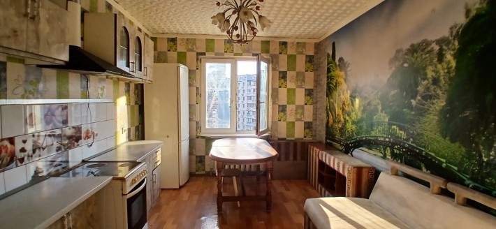 Продаж 3х кімнатної квартири 95кв.м,Харківська, Драгоманова 1Е - фото 1