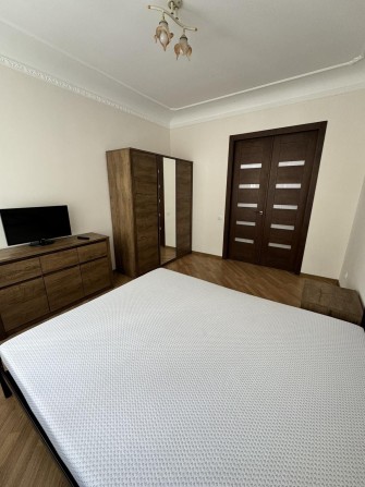 Продам терміново 2х.кв. центр Житомир Сталінка. В зв'язку із виїздом . - фото 1