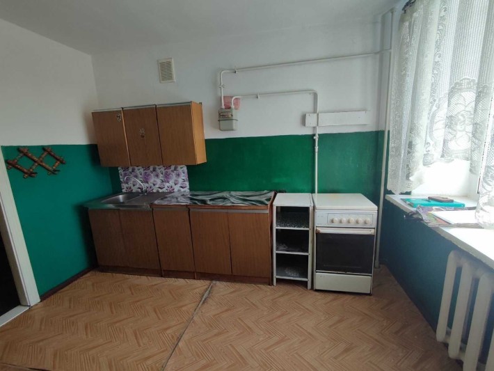 Продам 2-х кімнатну квартиру на Малікова - фото 1