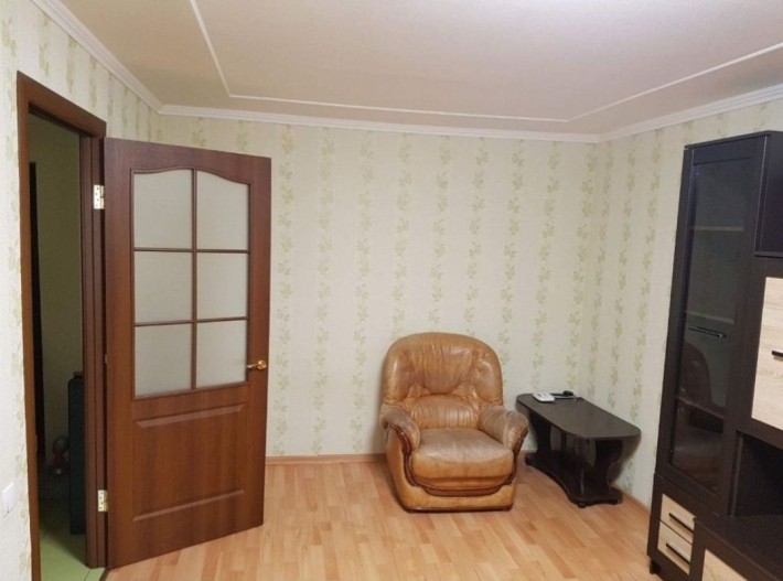 Продам 1к на Красном Камне,  с ремонтом! - фото 1