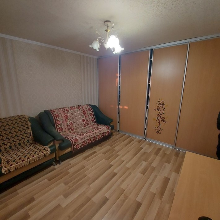 Продаётся 1-ком. квартира, ж/м Северный,
ул.Добробатов (Илларионовска] - фото 1