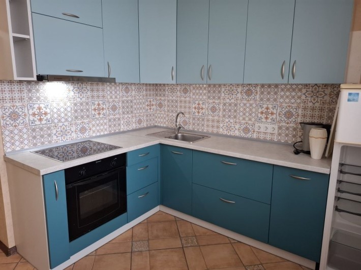Продам  квартиру с ремонтом и мебелью ул. Рейгана Рональда40 - фото 1