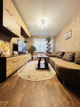 Продам 2к на Академіка Корольова, автономка, сучасний ремонт - фото 1