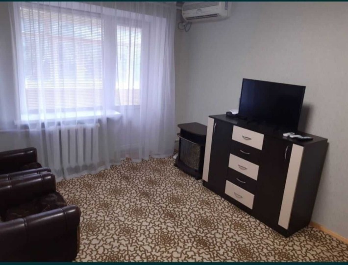 Продаж 2 кмн квартири, Центр міста (вул. Миру) 212-988-683 - фото 1