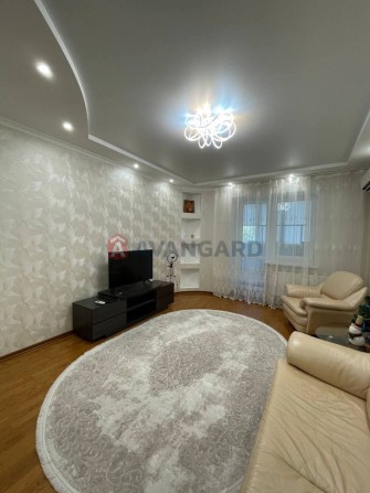 Продам 3 ком квартиру на космической с евроремонтом - фото 1