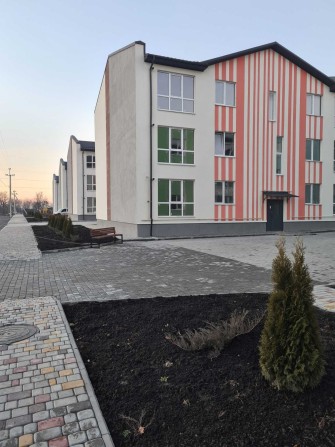 Продається 2 кімнатна квартира у новому, зданому будинку на Вишенці - фото 1