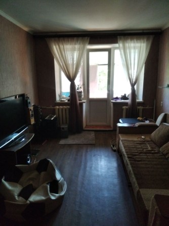 Продам 3-х кімнатну квартиру - фото 1