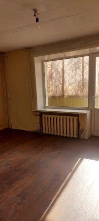 Срочно продам  1 ком. квартиру - фото 1
