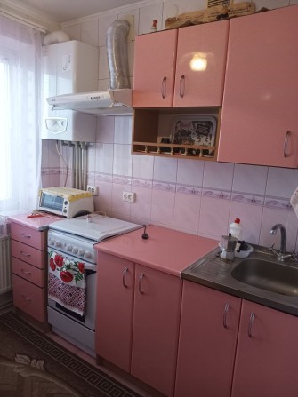 Продаж 2 кімн. р-н Пацаєва 5/5 поверх, АГВ, меблі - фото 1