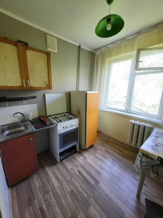 Терміновий продаж 1 кім. квартири по вул. Володимира Великого - фото 1