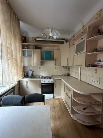 Продам 2к квартиру в Центре - фото 1