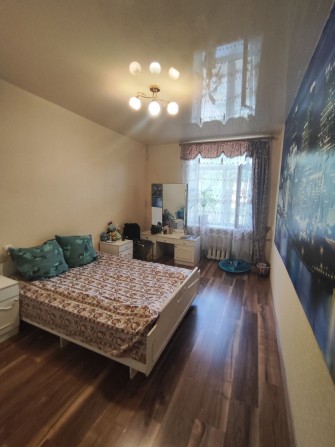 Продам двокімнатну квартиру в центрі - фото 1