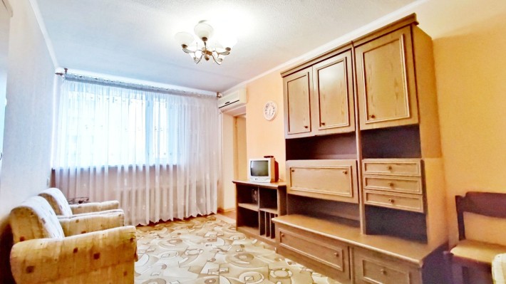Продаж 2-х кімнатна квартира Набережна Перемоги - фото 1