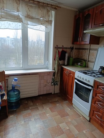 Продам 3-ю квартиру ул. Светлая - фото 1