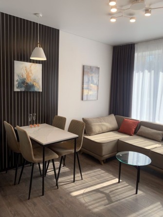 Продам  шикарную квартиру.  44 м2. Левый берег. Мебель. Техника - фото 1