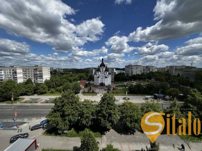 Продаж 4 кімнатної квартири, вулиця Пасічна - фото 1