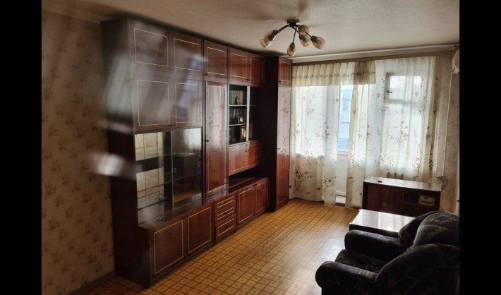 Продам 3-кімнатну квартиру по вул. Квітки Цісик - фото 1