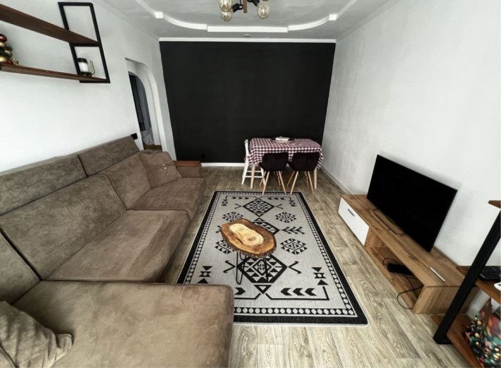 Продам 3к НЕ КУТОВУ з АГО на Новомиколаївці(62кв), меблі +техніка, 3/5 - фото 1