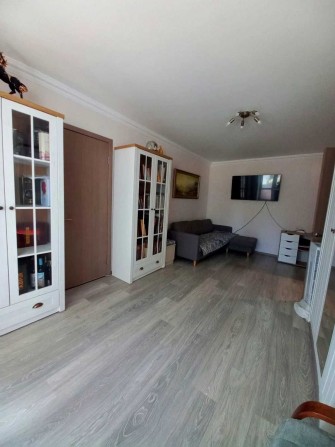 Продажа 2-комнатной квартиры, центр, ул. Ярослава Мудрого. - фото 1