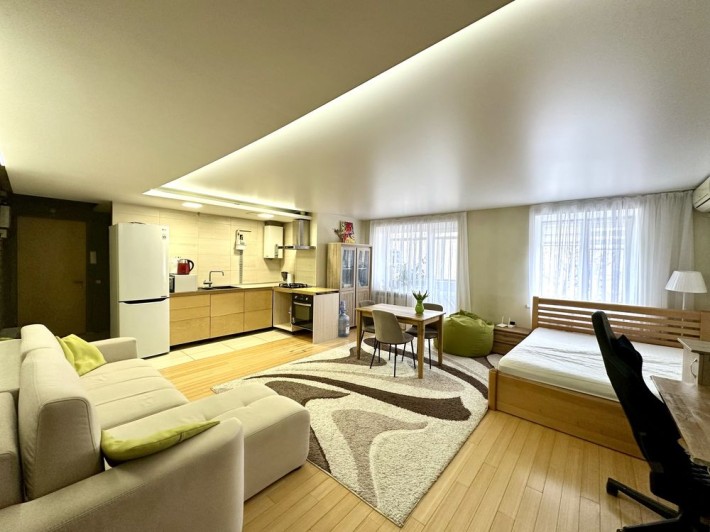 Продам 2к квартиру в центре, Бородинская, Чкалова - фото 1