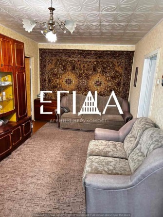 Продаж 4к квартири вул. Пожарського, 65 м2, 2/5 - фото 1