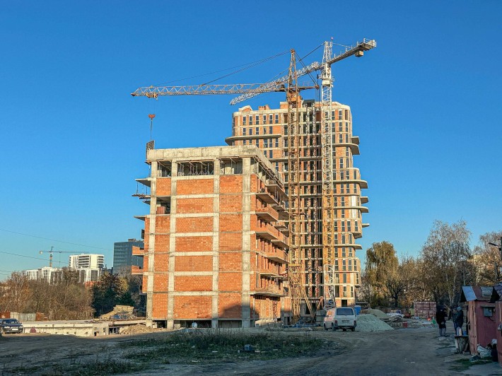 1 кім квартира у новобудові за 1300 у.о/м2.,здача літом 2025 - фото 1