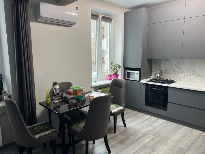 Продаж 3к квартири в центрі міста - фото 1