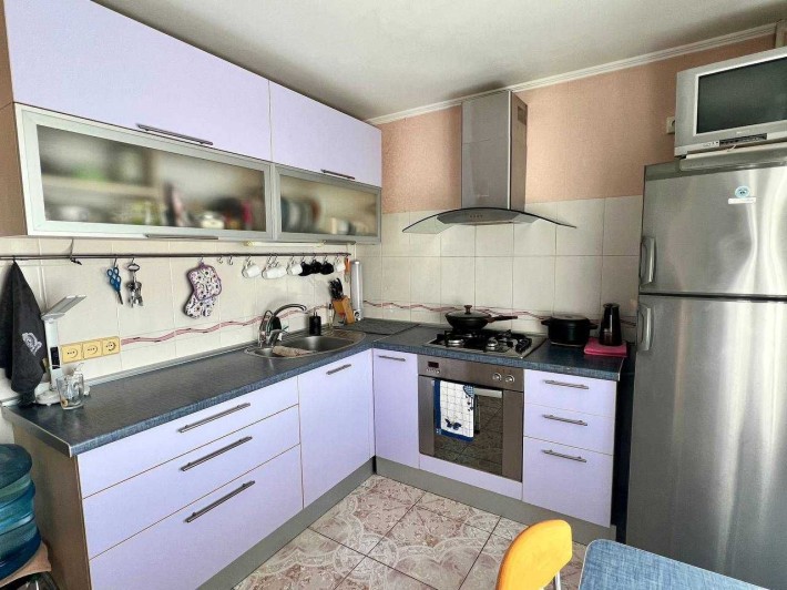 Продам 2х комнатную квартиру ул. Новокузнецкая - фото 1