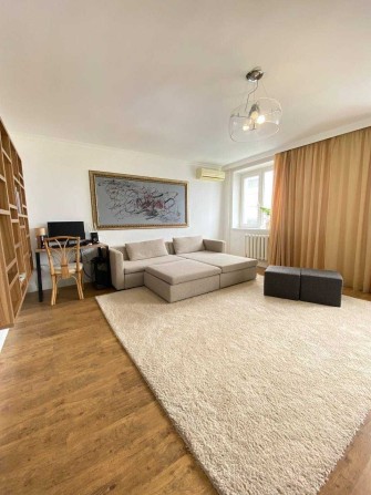 БЕЗ КОМІСІЇ! 2кім. 80м2 ЄВРОРЕМОНТ. буд 2000х.р. - фото 1