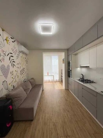 Продам квартиру с ремонтом в ЖК Счастливый - фото 1