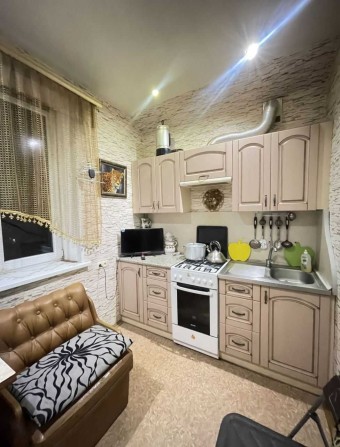 Продается 2-х комн. полнометражная квартира на 12 Апреля - фото 1