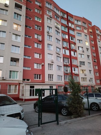 Продам 2-х кімнатну  квартиру. - фото 1