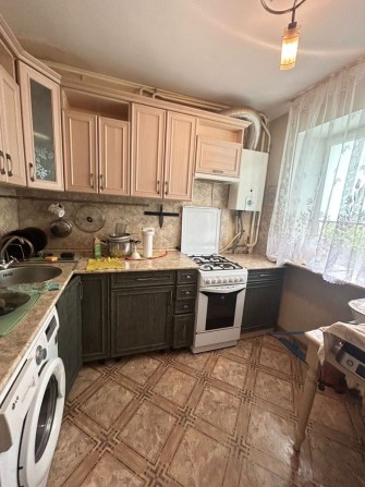 Продается 3-к квартира по ул. Леваневцев - фото 1