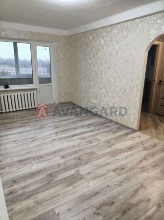 Продається 1-кімнатна квартира на Космосі на вулиці Чумаченко. - фото 1